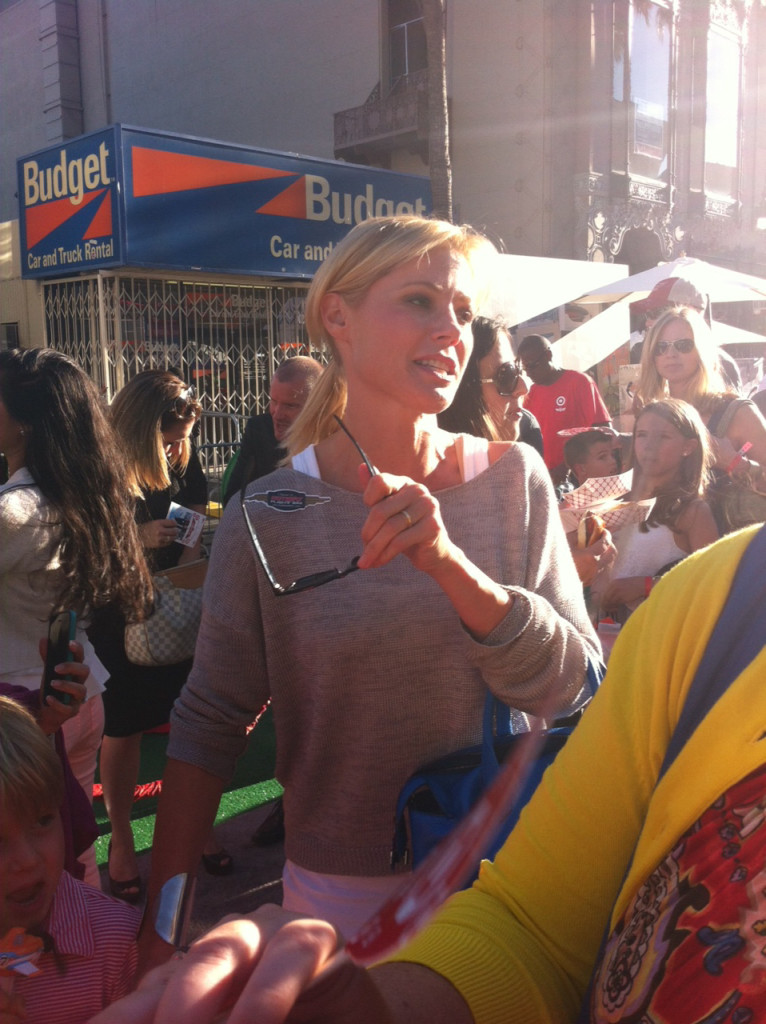 julie bowen at disney planes premiere