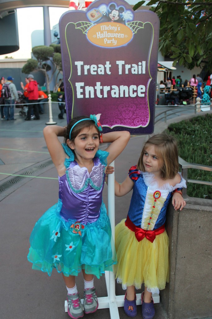 Visiting Disneyland during Halloween? Find out more about trick or treating at the Disneyland Resort during their Halloween Time festivities. 