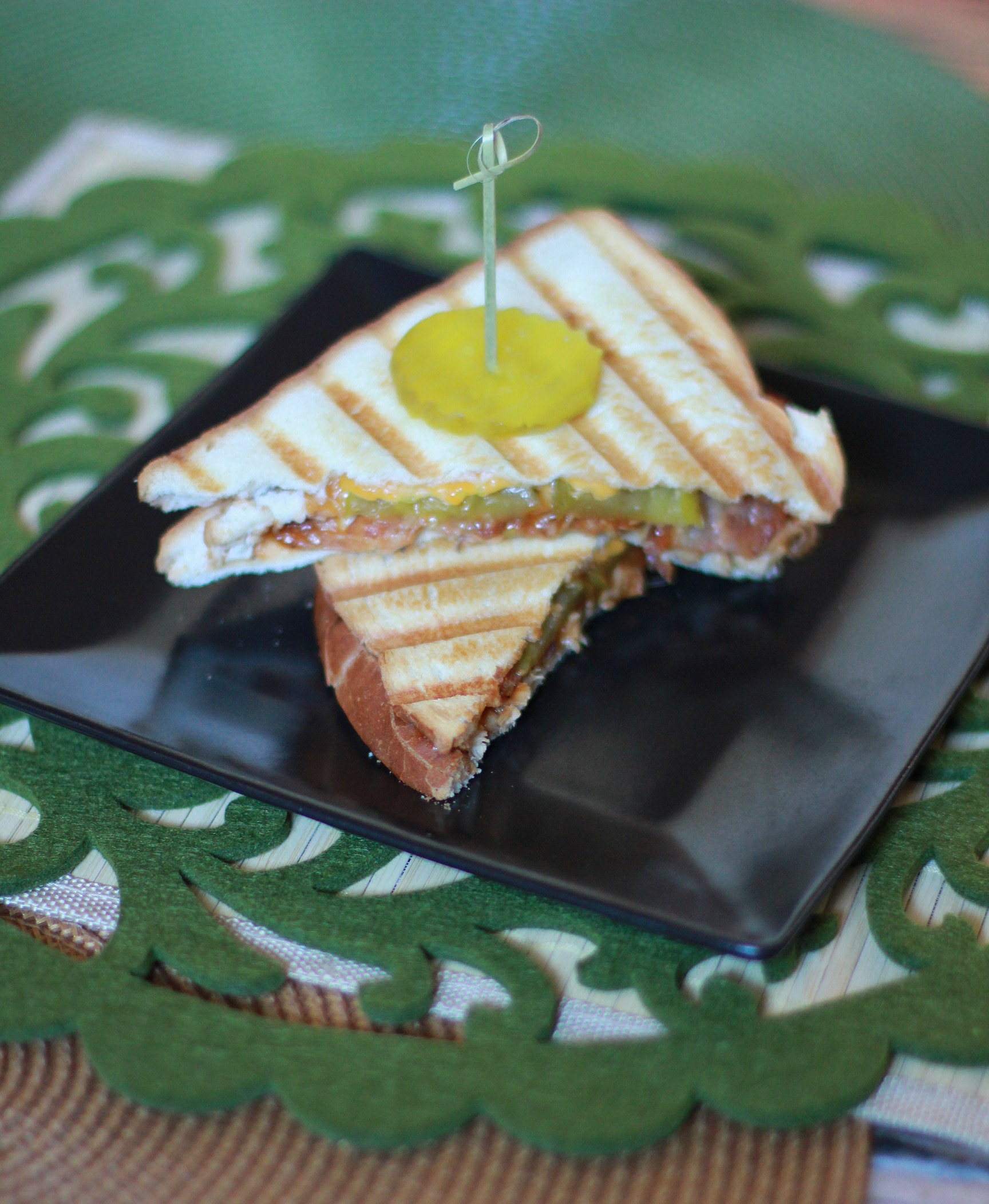 Got some Thanksgiving leftovers you need to use up? Try this Leftover BBQ Turkey Bacon and Cheddar Cheese Panini using leftover turkey!