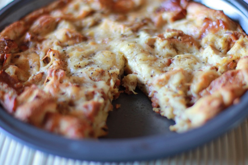 Got a lot of leftover turkey in the refrigerator from Thanksgiving. Turn it into a delicious Leftover French Onion Turkey Bake.