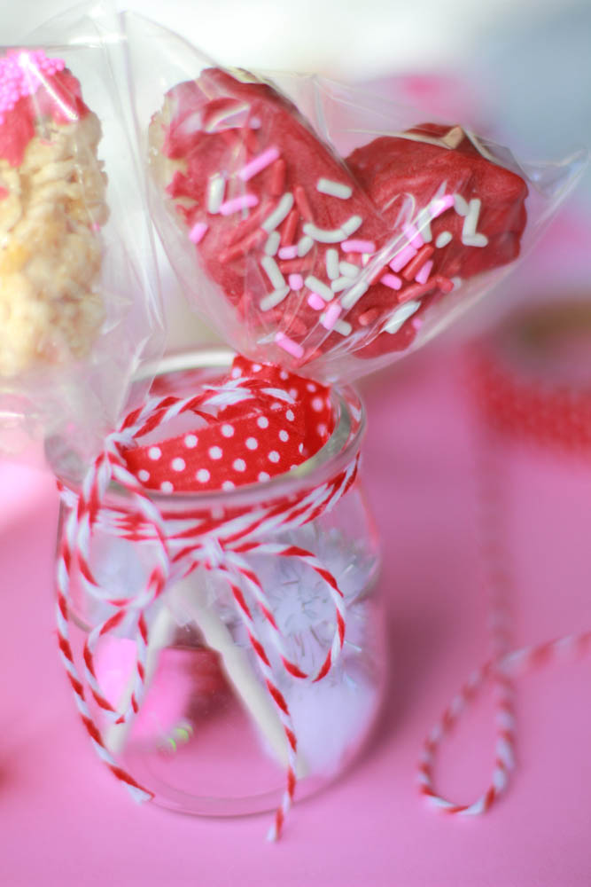 heart shaped rice krispies pops