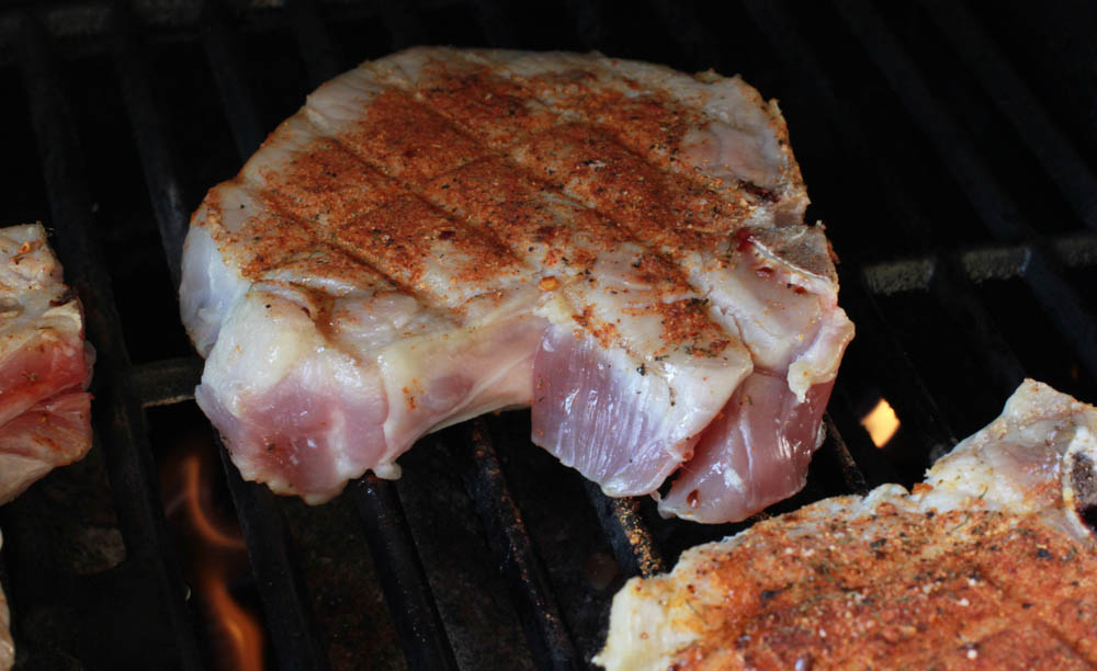 Don't know what to do with a Porterhouse Pork Chop? Make your own steak rub and make the Perfect Grilled Porterhouse Pork Chop!