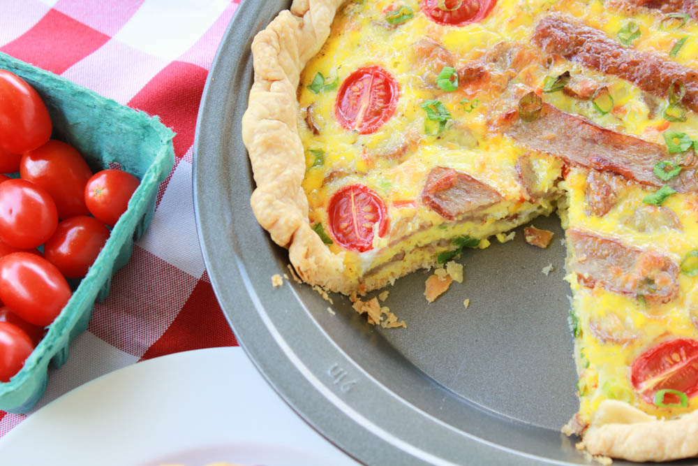Enjoy a delicious breakfast with this quick and easy breakfast pie recipe.