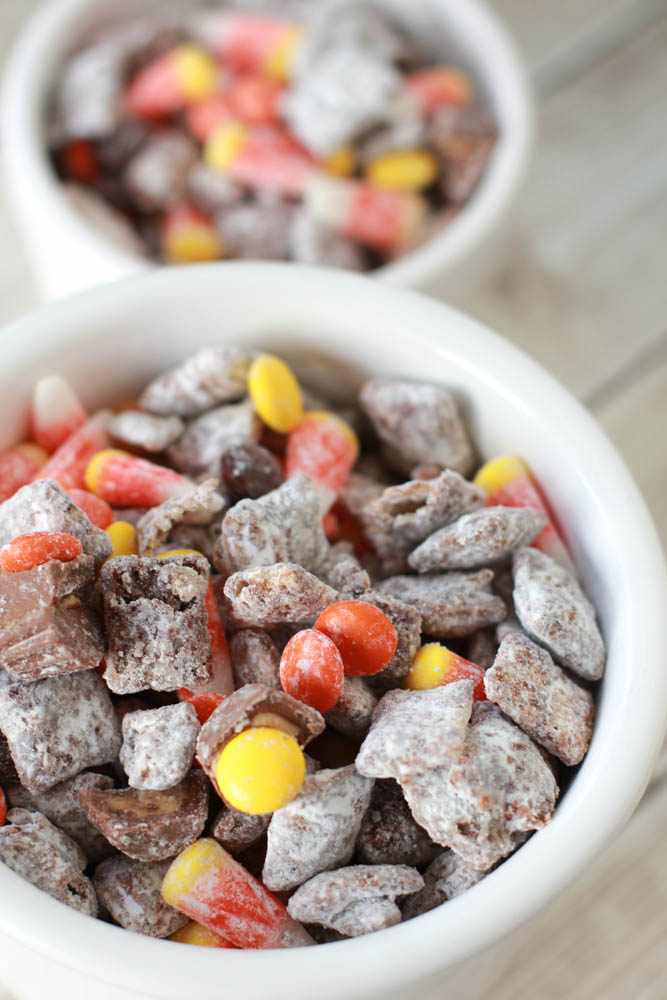 How to make Halloween muddy buddies recipe for with candy corn.
