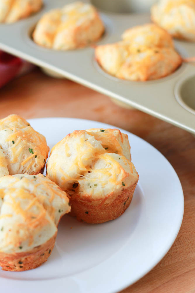 pull apart bread with biscuits 