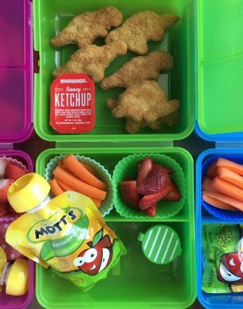 Learn how to pack a child's lunchbox that is appealing to the eyes AND the stomach.