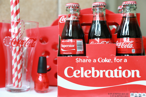 Honor your child's teacher by giving them a thoughtful gift they'll love. This Coca-Cola gift basket for teachers features all things red and is a great way to show your appreciation.