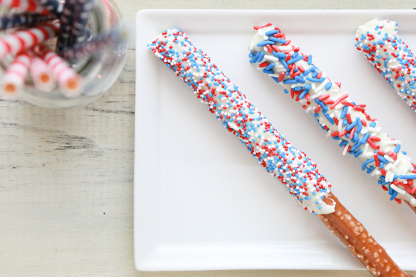 festive Patriotic Pretzels