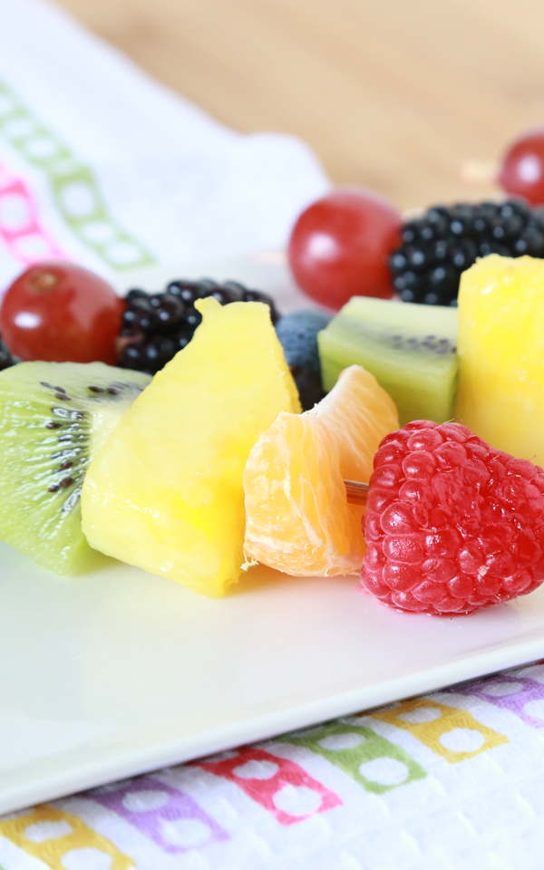 Get your kids in the kitchen and make these Rainbow Fruit Kabobs. Such an easy to way to eat all the colors of the rainbow.