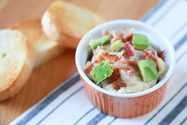 Enjoy some of the flavors of Philly & California with this incredibly indulgent California Cheesesteak Dip! Serve with toasted white crusty bread and enjoy.