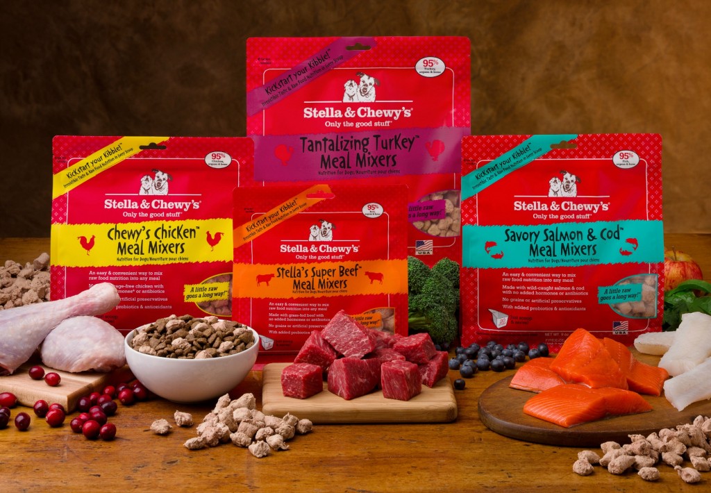 Upgrade your dog's kibble with Stella & Chewy's Raw Dog Food Mixers. These easy meal mixers make it easy to add raw pet nutrition to their diet.