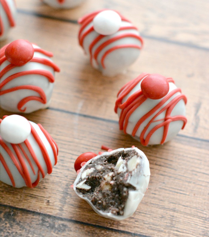 white chocolate peppermint cookie balls