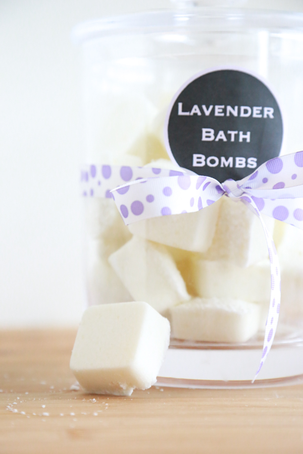 Ever wanted to learn how to make your own bath bombs? Learn how to make lavender bath bombs with these simple ingredients.