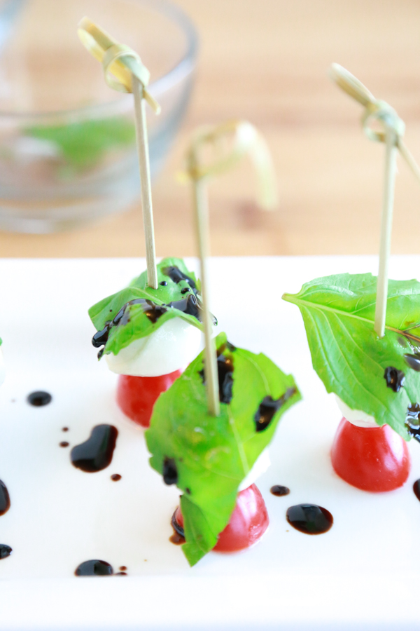 Having a party? Need a quick appetizer idea? Homegating while watching the game? These Mini Caprese Skewers are perfect for any occasion.