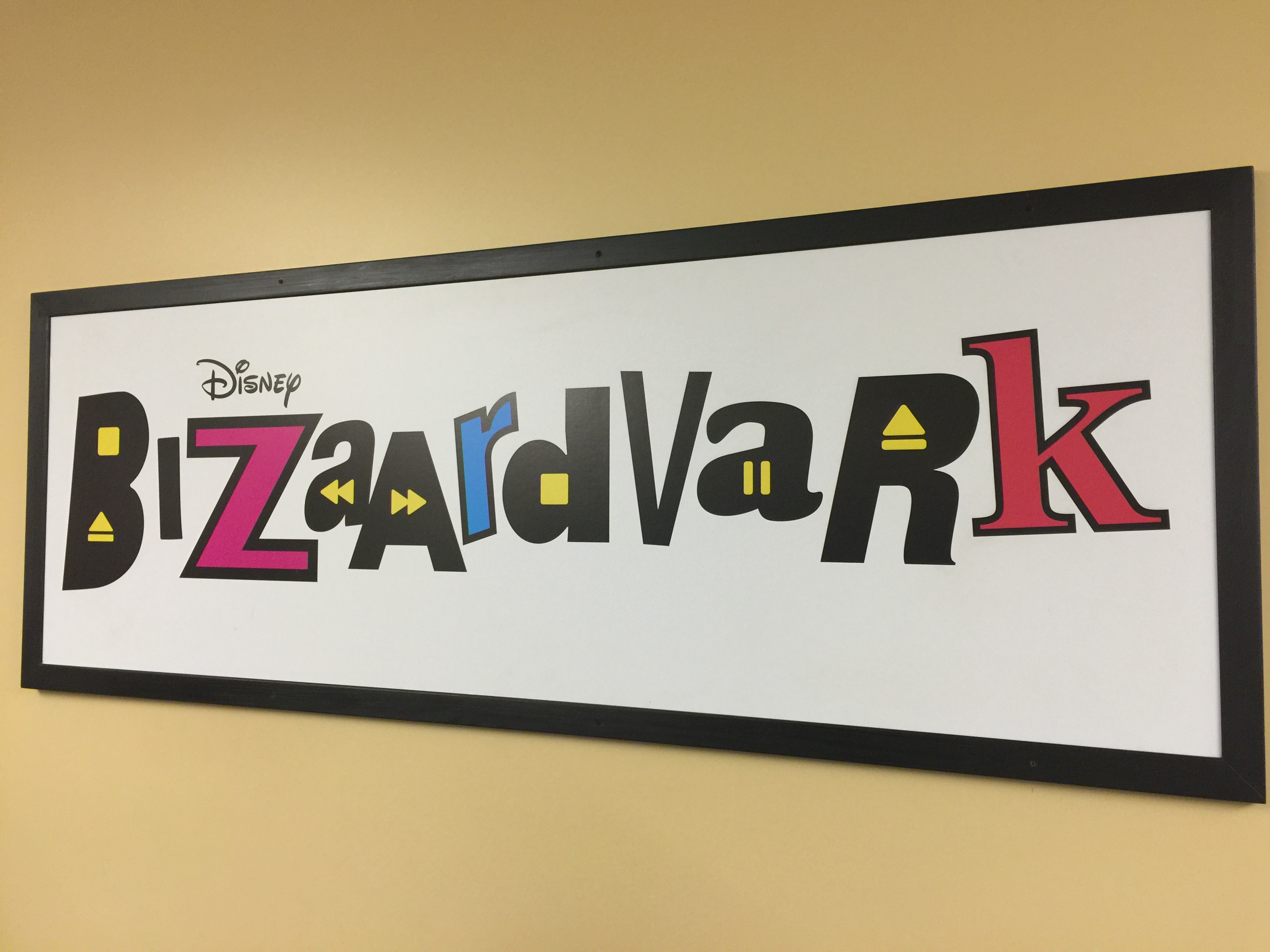 While I was in LA for the Finding Dory Event I was able to get a sneak peek of the upcoming season during the Bizaardvark set visit.