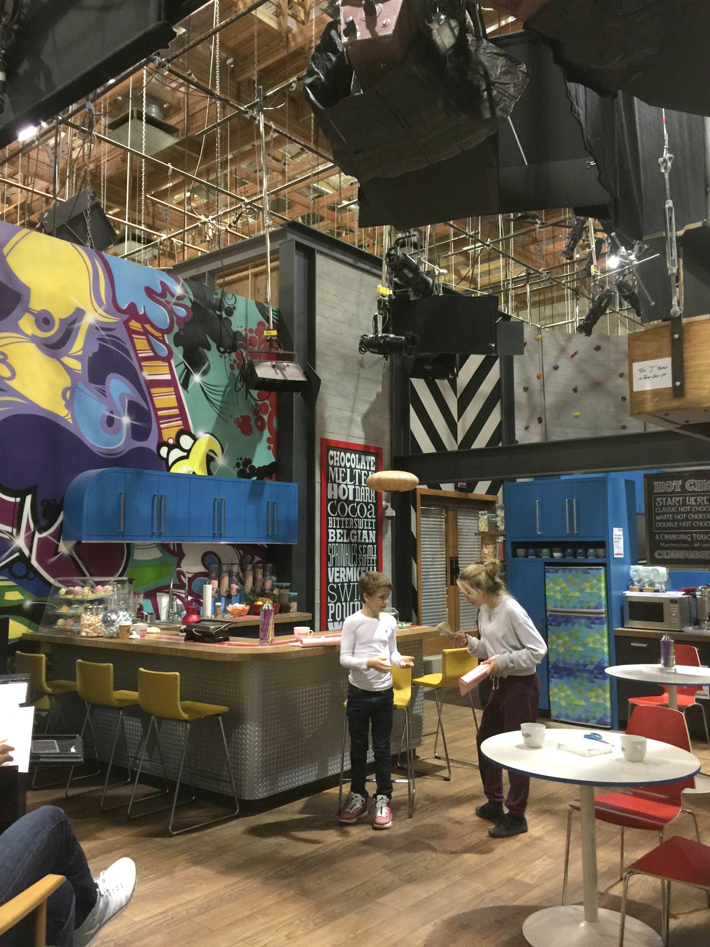 While I was in LA for the Finding Dory Event I was able to get a sneak peek of the upcoming season during the Bizaardvark set visit.