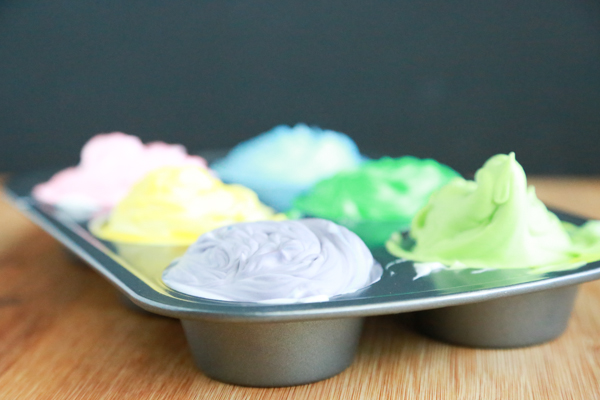 Make bath time fun with this super easy to make Shaving Cream Bath Paint using just two ingredients.