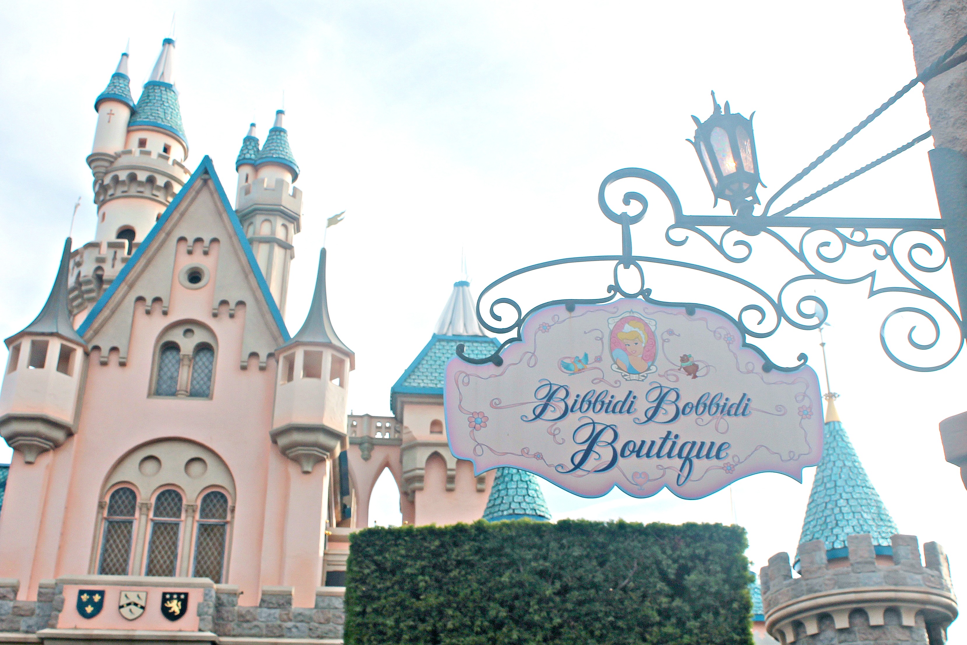 Treat your little princess to a magical transformation at Bibbidi Bobbidi Boutique at the Disneyland Resort.