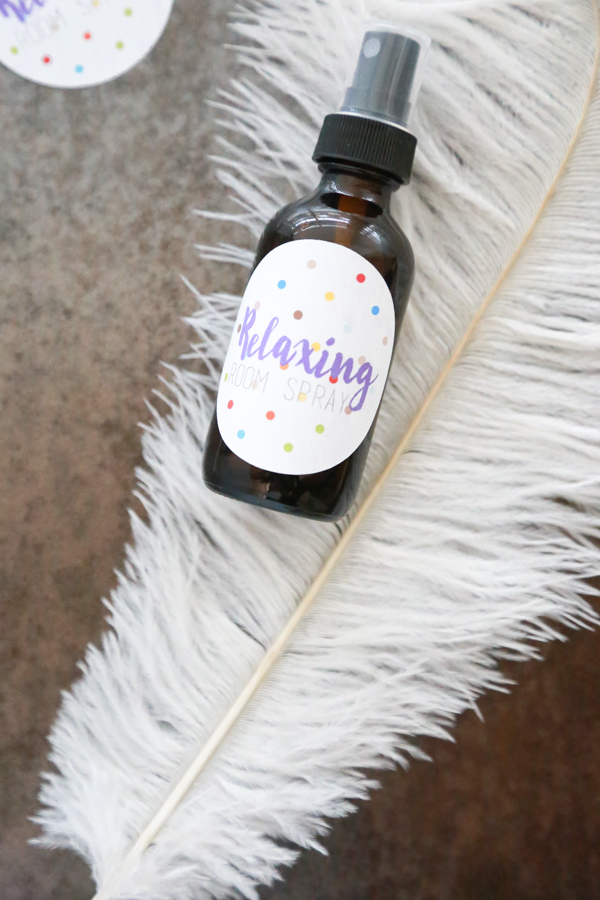 You don't have to buy anymore overpriced room sprays. Make your own DIY relaxing room spray on the cheap!