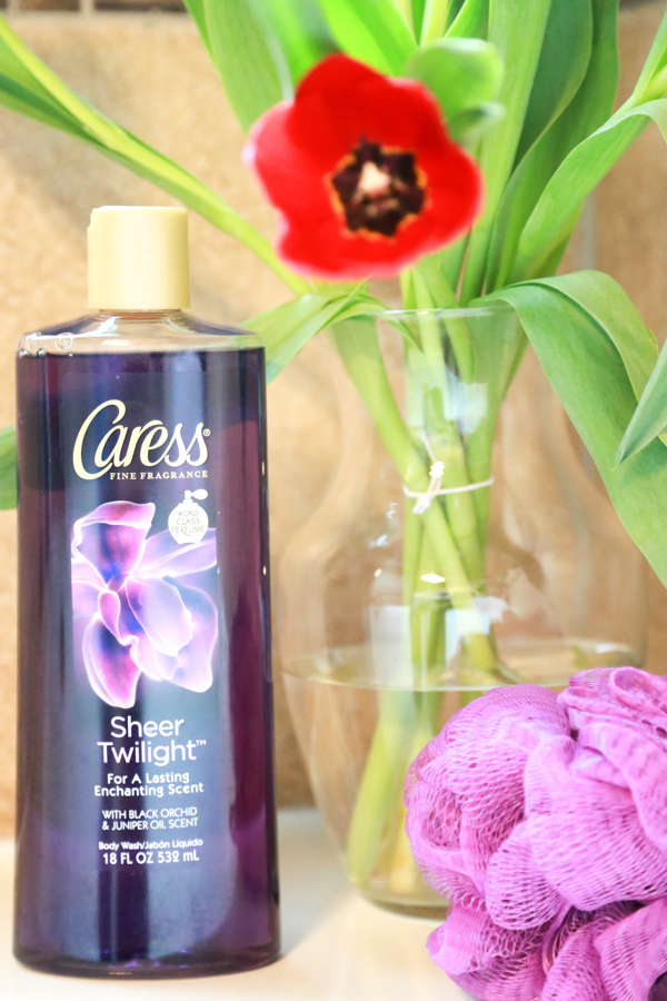 Make it feel like spring in your bathroom with the new Caress body wash bottles. The fragrances will remind you of all the floral hints of spring.