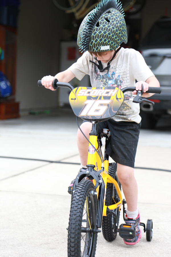 Teach your children how to play bike trip bingo and enjoy hours of outdoor play.