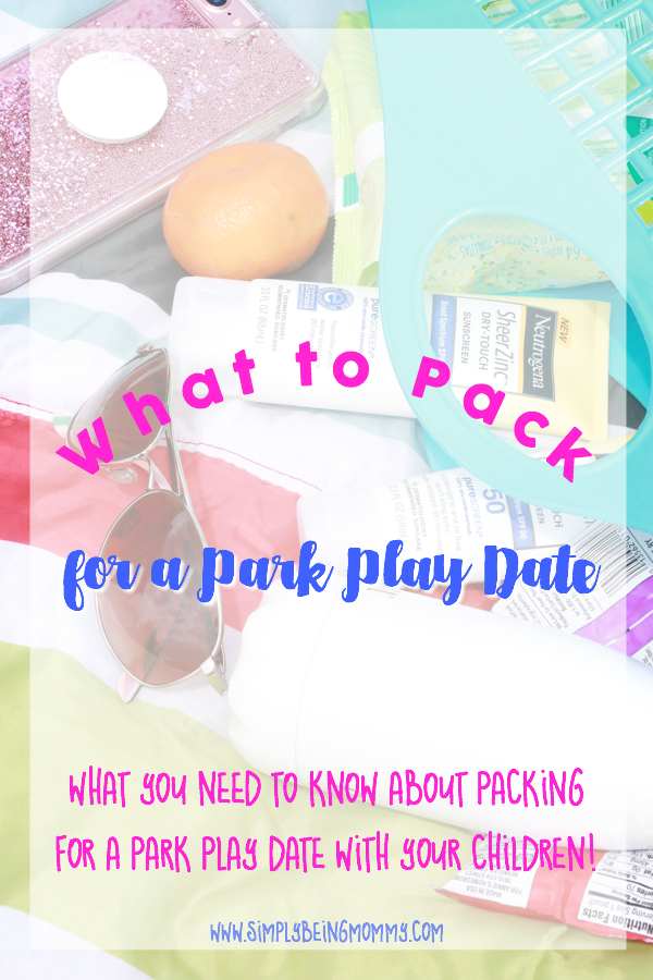 Scheduled your first play date? Here's what you need to know about what to pack for a park play date!