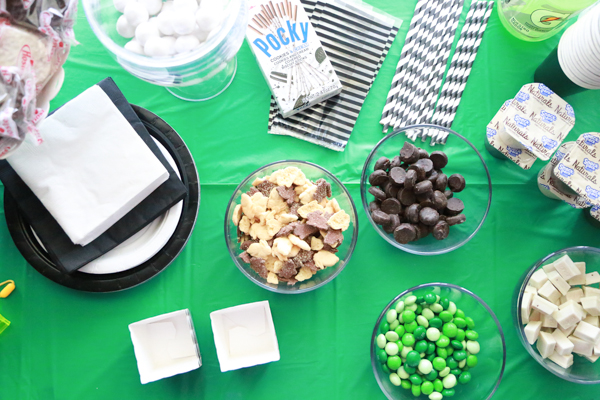 Hosting a soccer party? Find out how to create an Easy Soccer Tablescape that is affordable and classy!