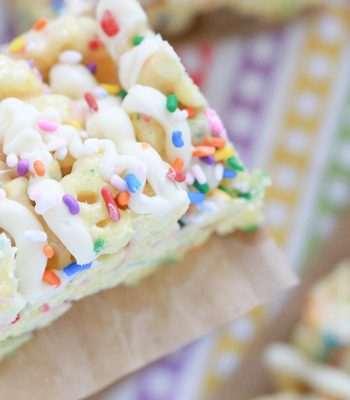 Sprinkles make everything better. Make these delicious Funfetti Honeycomb Marshmallow Treats for a celebration or just because.