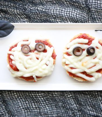 Turn boring English muffins into these spooky English Muffin Mummy Pizzas.