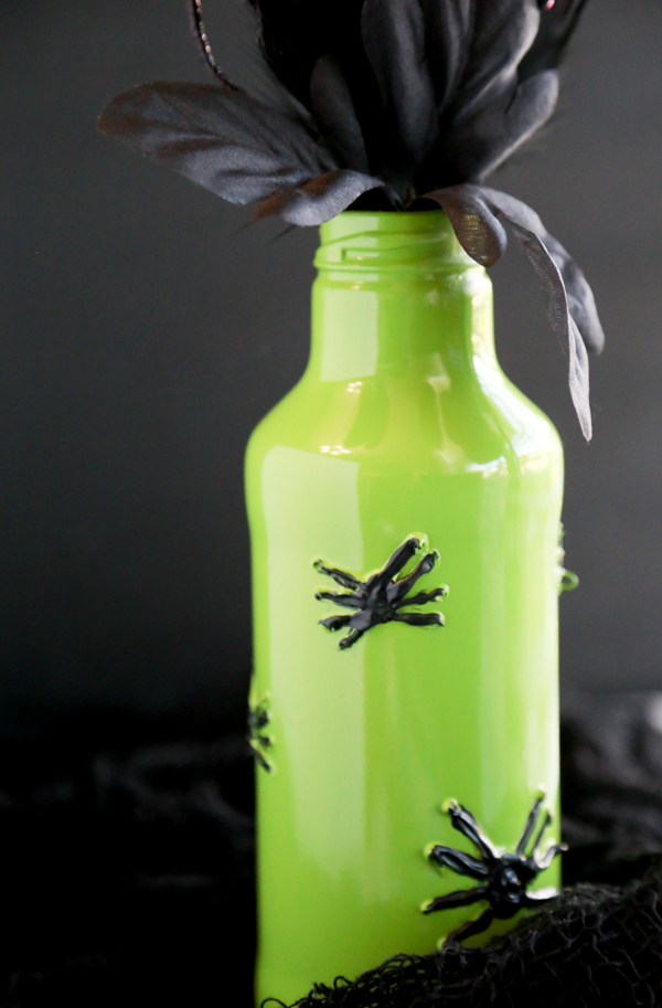 halloween spider vase