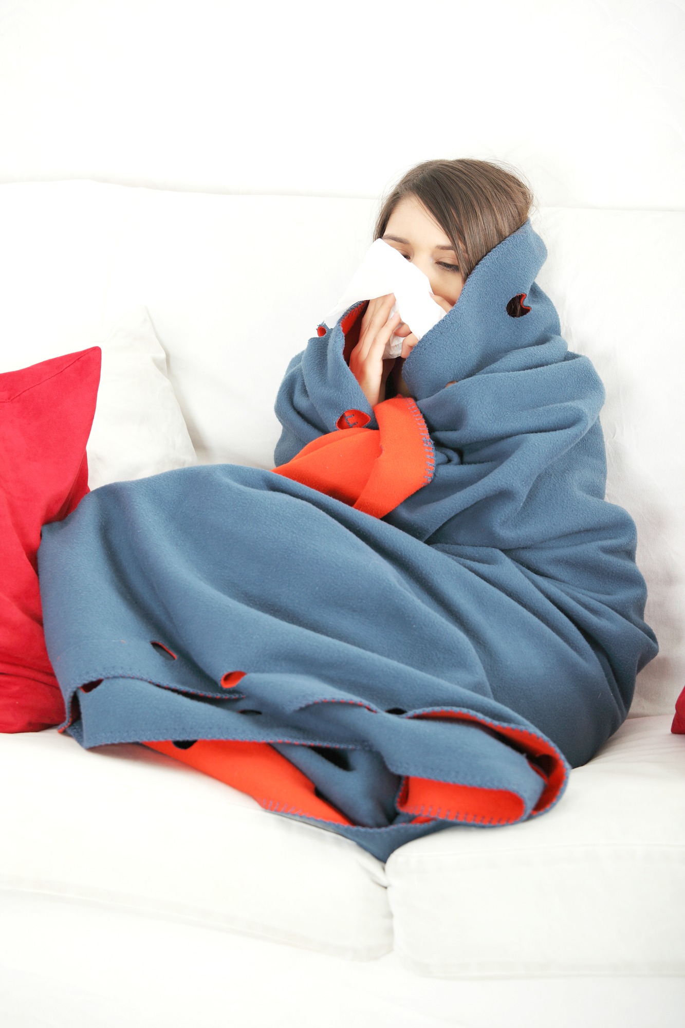 There's no denying that the winter months are here to stay for a little while. Here are 7 ways to protect yourself from the flu this year.