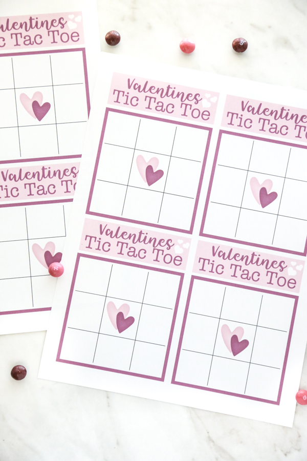 Challenge your friends and family to a fun game of Valentines Tic Tac Toe with this FREE Valentines Tic Tac Toe printable.