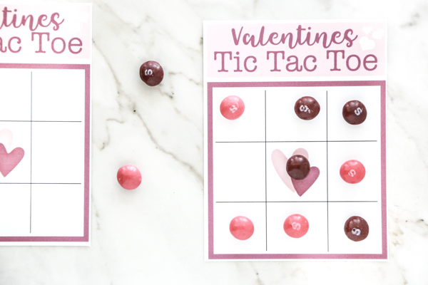 Challenge your friends and family to a fun game of Valentines Tic Tac Toe with this FREE Valentines Tic Tac Toe printable.