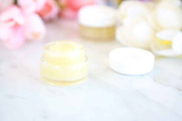 A great way to pamper yourself this Mother's Day is by whipping up a batch of this DIY Lemon Lip Scrub for yourself or that special woman in your life.