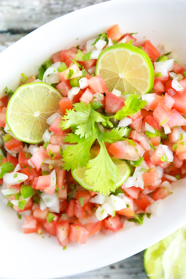 Making homemade pico de gallo is so easy. Click through for my easy homemade pico de gallo recipe.