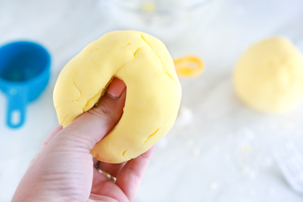 Edible Playdough Recipe (3-Ingredients)