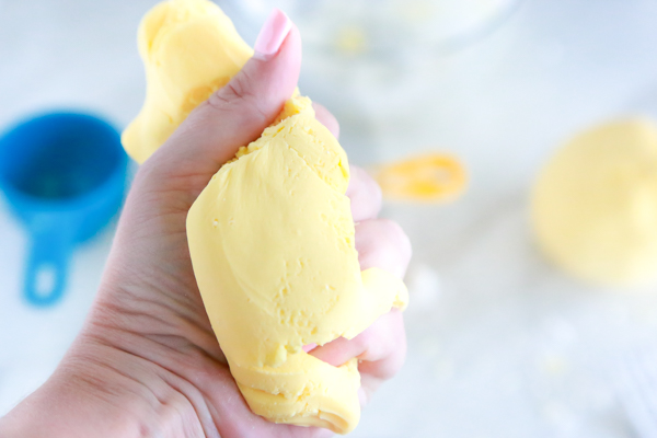 pudding play dough