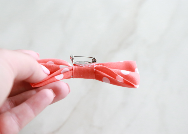 These DIY No Sew Bow Ties are so easy to make and lets face it – they’re adorable, too!