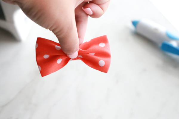 DIY No-Sew Wedding Bow-Tie for Your Groom