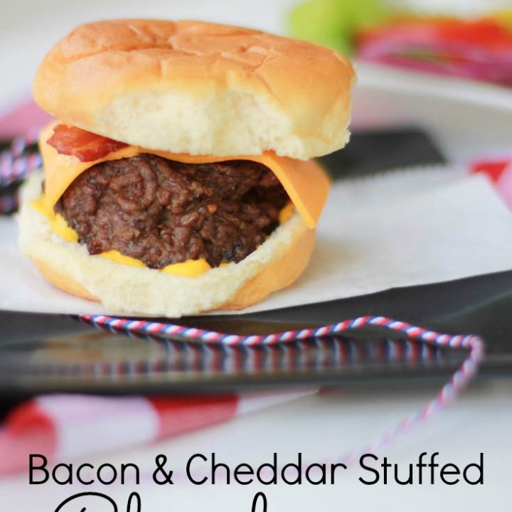 Bacon & Cheddar Stuffed Cheeseburgers