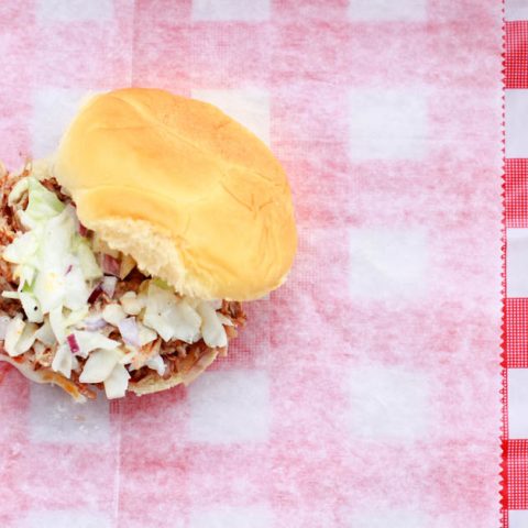 Slow Cooker Buffalo Pulled Pork Sandwiches