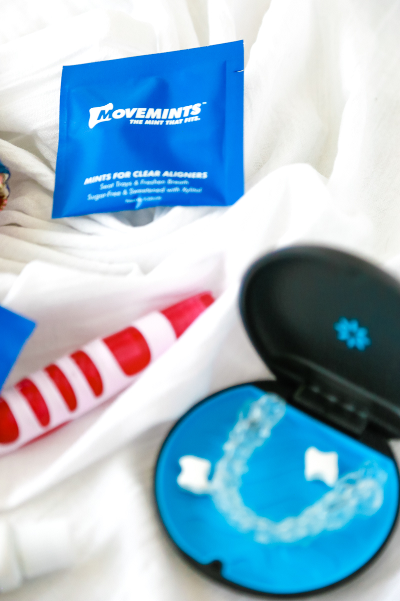 How to Tell if Your Invisalign Trays Fit Correctly – Movemints